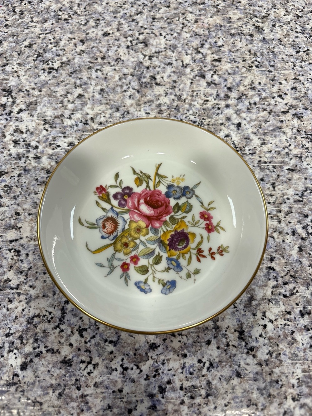 AVON small Dish 4.5" 1982 Royal Worcester Fine Bone China